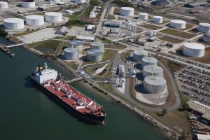 TRAINING CRUDE OIL TRANSPORTATION AND STORAGE HANDLING