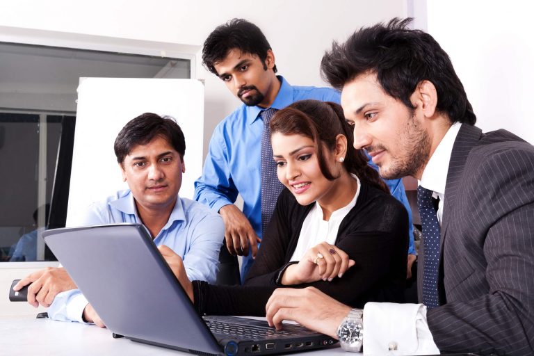 TRAINING ETIQUETTE & PERSONAL IMAGES FOR PROFESSIONALS