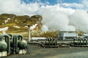 TRAINING ONLINE GEOGRAPHICS AND EOCHEMISTRY FOR GEOTHERMAL EXPLOTATION