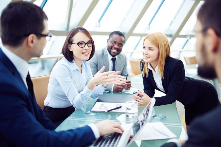 TRAINING IMPROVING INTERACTION & HANDLING COMPLAINT