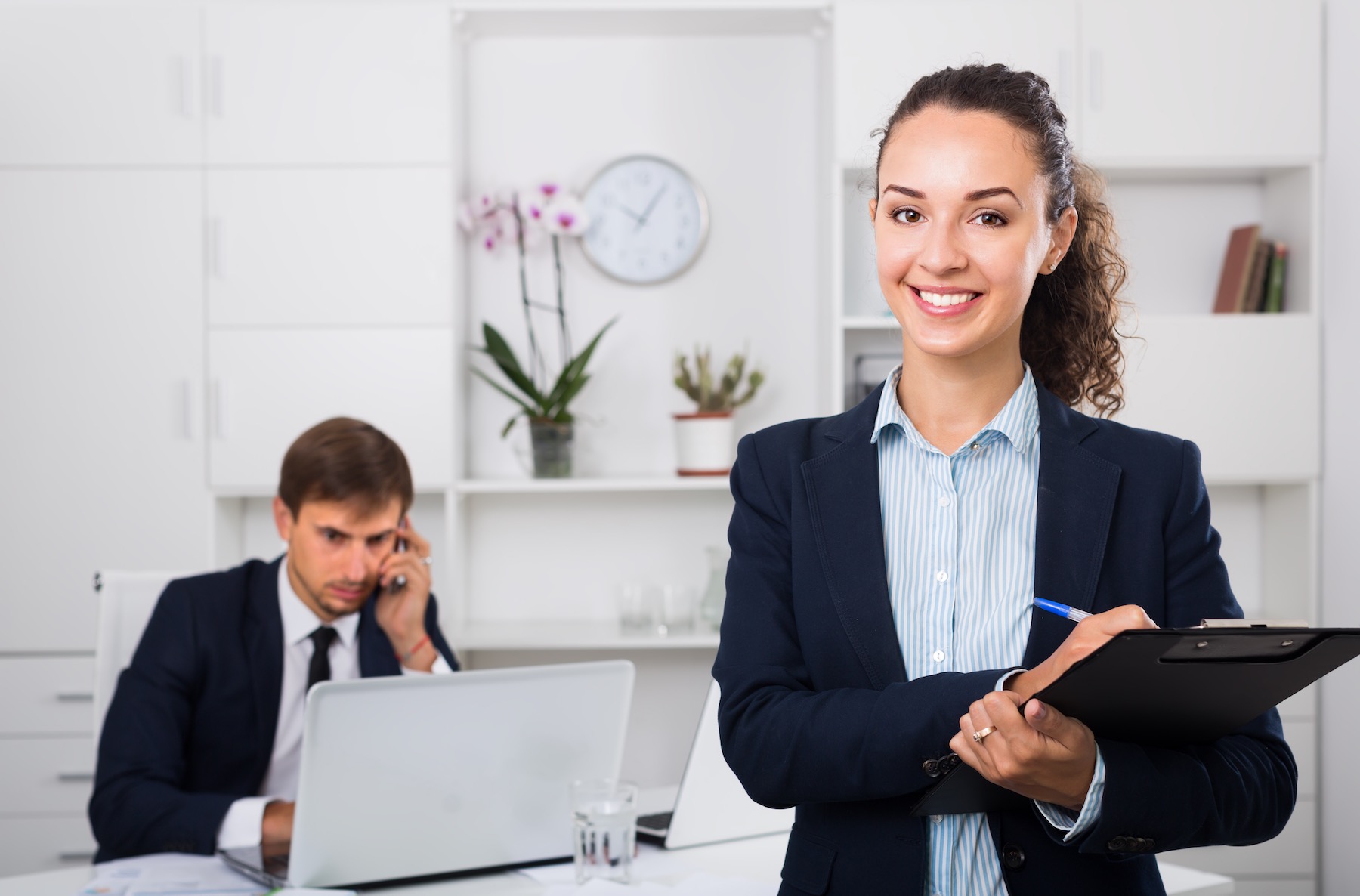 TRAINING ONLINE EFFECTIVE OFFICE ADMINISTRATION ASSISTANT