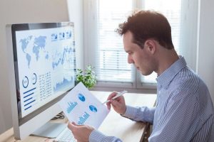 TRAINING ONLINE MARKETING ANALYST