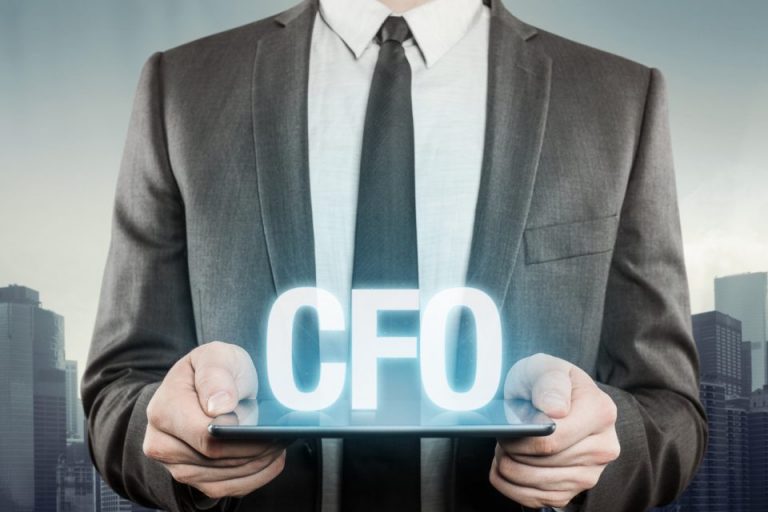 TRAINING ONLINE MOVING FROM CONTROLLER TO CFO