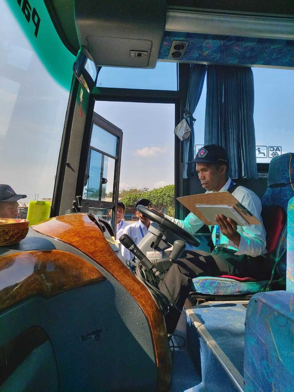 TRAINING ONLINE PENGEMUDI BUS PARIWISATA