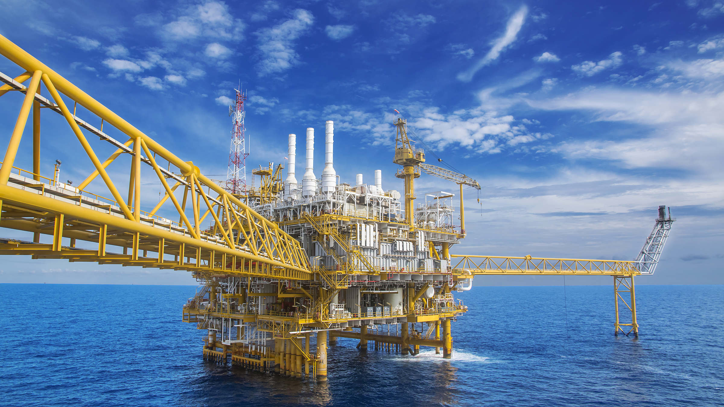 TRAINING ONLINE PETROLEUM ECONOMICS
