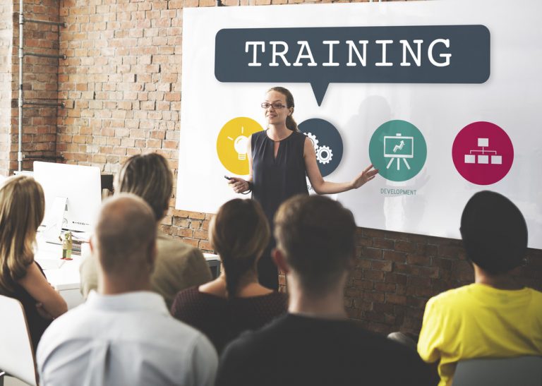 TRAINING ONLINE TRAINER