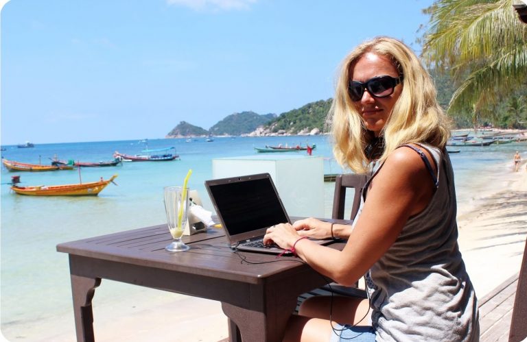 TRAINING ONLINE TRAVEL WRITER MELALUI MEDIA ONLINE