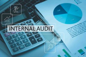 TRAINING CORPORATE GOVERNANCE STRATEGI INTERNAL AUDIT